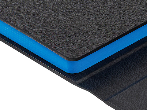 Ежедневник недатированный с магнитным клапаном А5 Venezia, черный - рис 3.