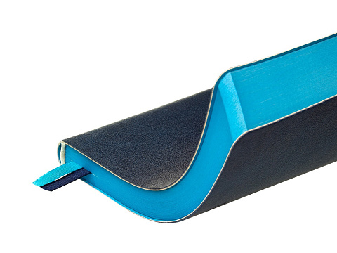 Ежедневник А5 датированный Boston 2027, темно-синий с голубым обрезом - рис 6.