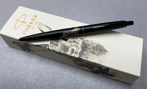 Шариковая ручка Parker Jotter XL LIMITED EDITION 2023 (символ года) в подарочной упаковке, цвет: Black, стержень: Mblue - рис 10.