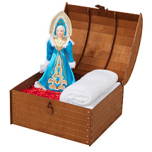 Подарочный набор: кукла фарфоровая, плед флисовый, синий/белый