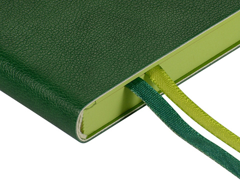 Ежедневник А5 датированный Boston 2027, зеленый с салатовым обрезом - рис 3.